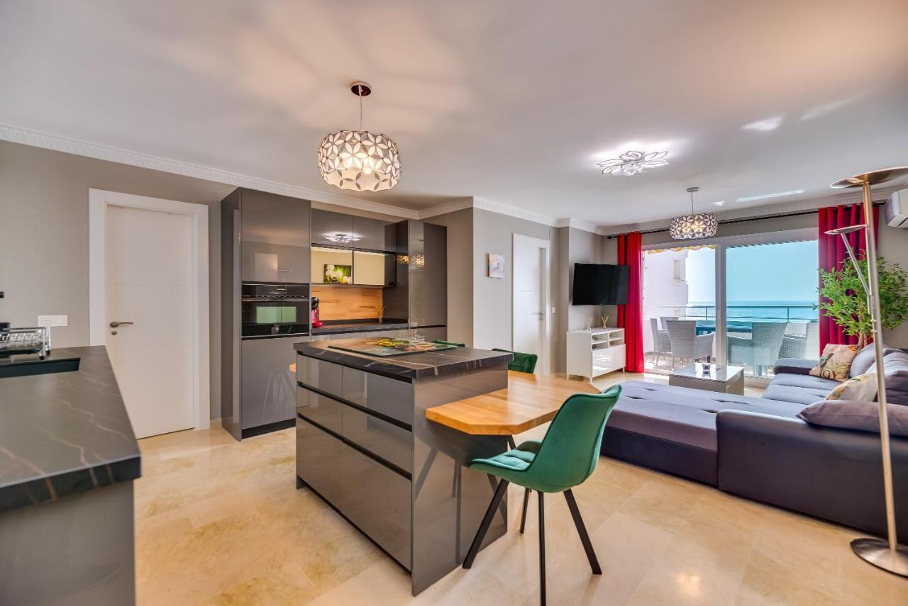 Beach apartment Marbella Exteriör bild