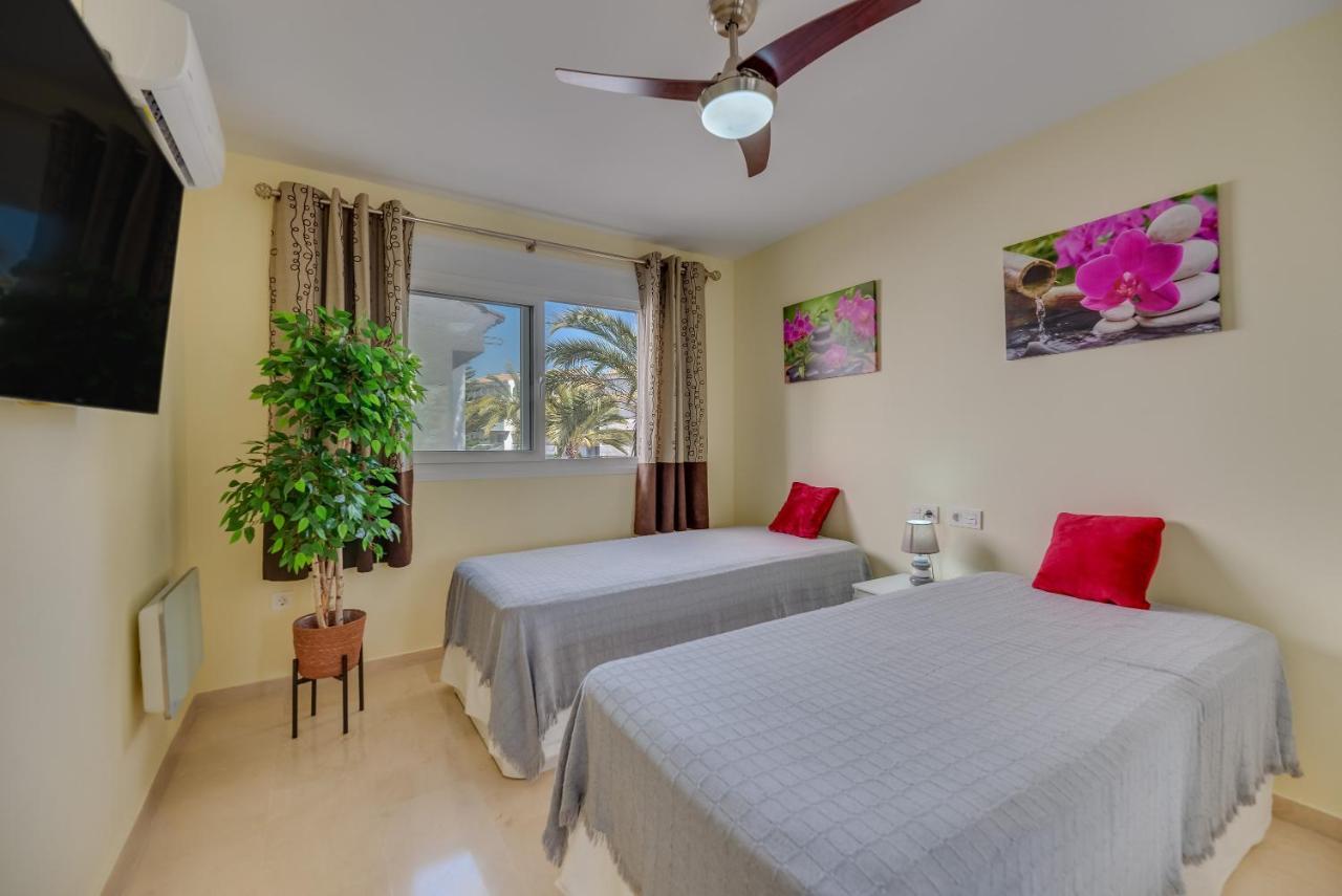 Beach apartment Marbella Exteriör bild